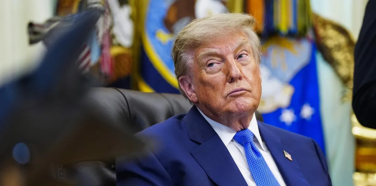 Trump manda a callar a reportera de CNN que le preguntó sobre Corea del Norte