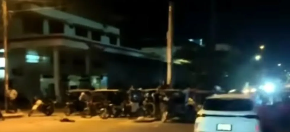 Ucayali: transportistas bloquean carretera por aumento del precio del combustible