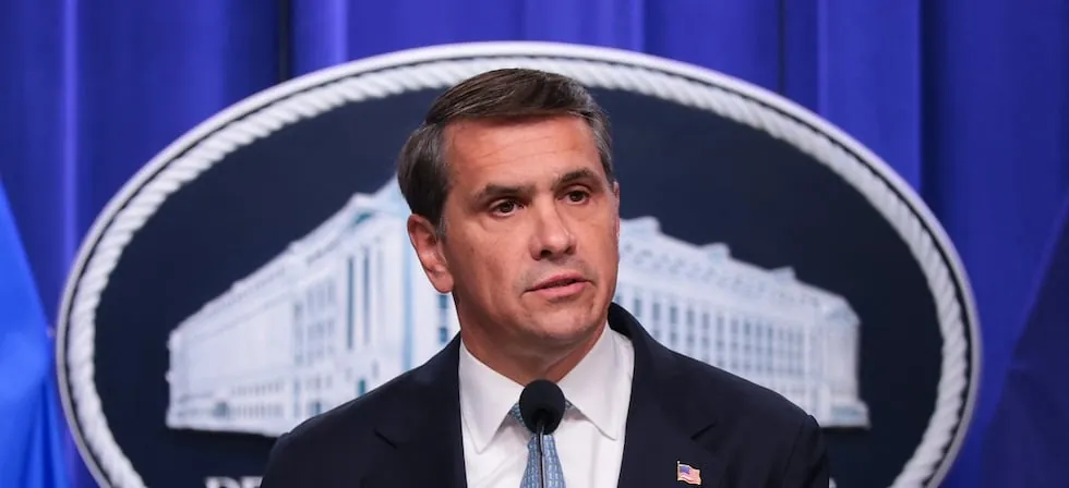 El Senado de EE.UU. confirma a Todd Blanche, exabogado de Trump, como fiscal general