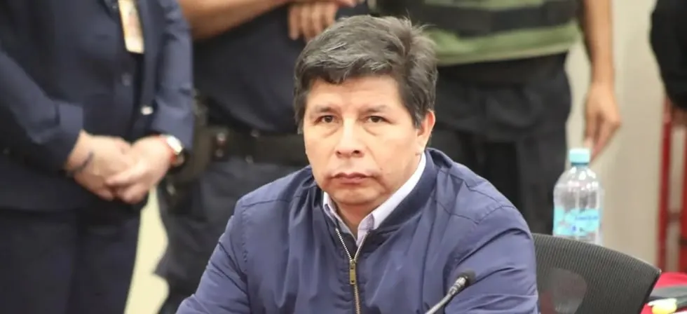 Luis Galarreta afirma que ahora no están evaluando indulto a Pedro Castillo: “No está en la agenda”