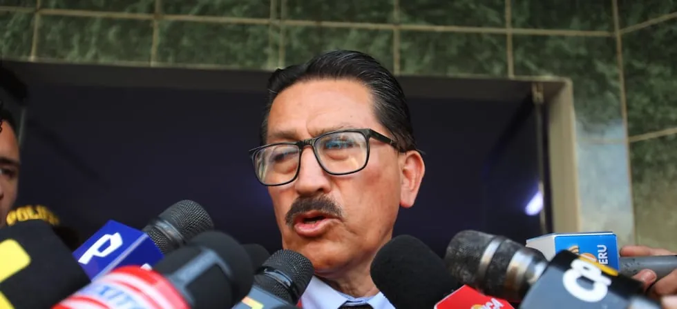 Liceo Naval debe explicar por qué no denunció la presunta agresión sexual, dice director regional de Educación Lima Metropolitana