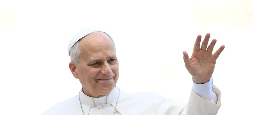 El papa León XIV pasó una noche “tranquila” tras ser operado de un cáncer de pulmón