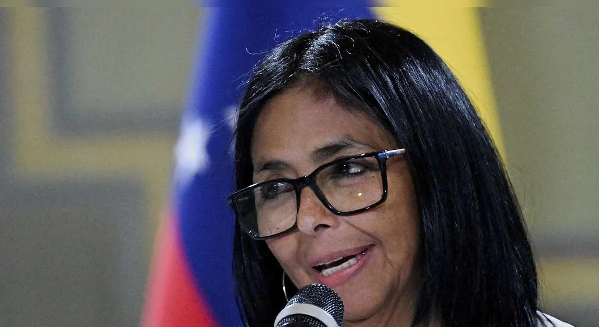 Delcy Rodríguez asegura que Venezuela mantiene la propiedad de su petróleo pese al acuerdo con EE.UU. que genera dudas en la población