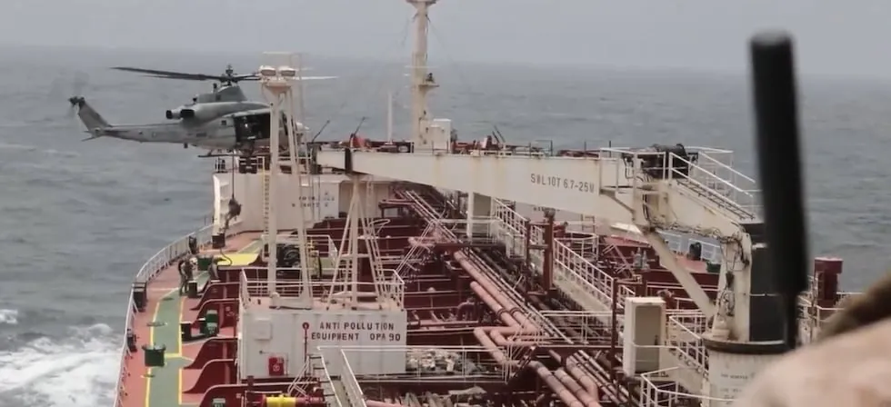EE.UU. eleva a 22 los barcos frenados hacia Irán en un operativo con más de 20 buques