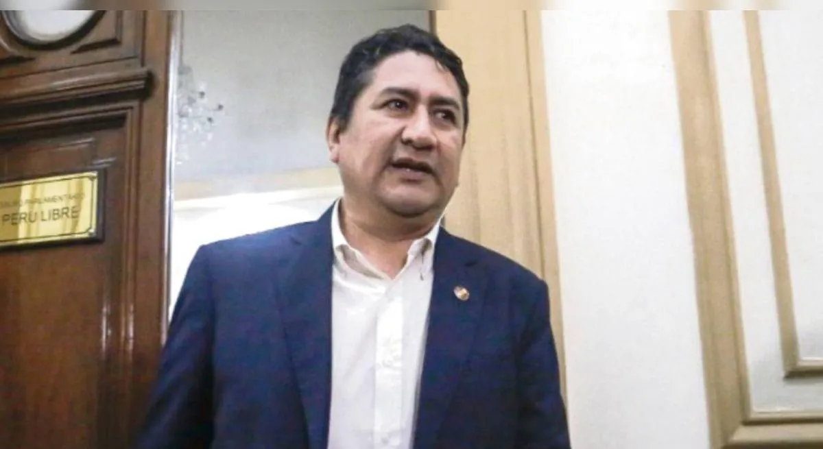 Vladimir Cerrón: Poder Judicial cambia la prisión preventiva por comparecencia con restricciones en su contra