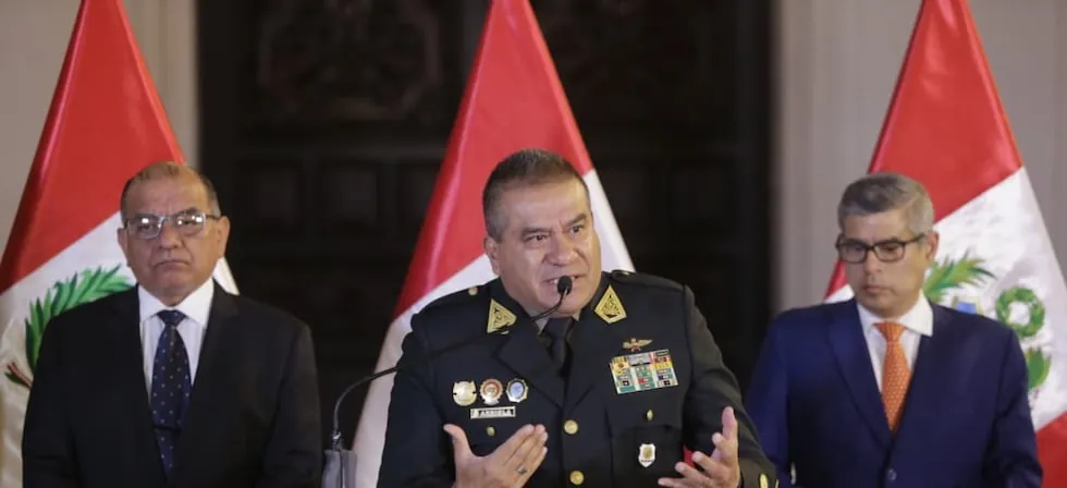 Salida de Óscar Arriola de la PNP: las reacciones tras su renuncia