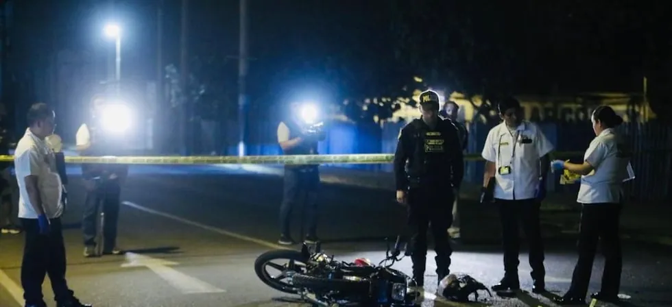Ventanilla: un muerto y un herido tras ataque a balazos a motociclista