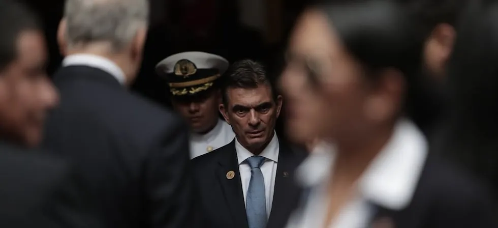 Rodrigo Paz reduce a 12 los ministerios en Bolivia tras eliminar los de Turismo y de Planificación