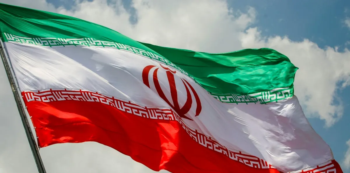 Irán afirma que ha acordado con Omán una ruta segura de navegación en el estrecho de Ormuz