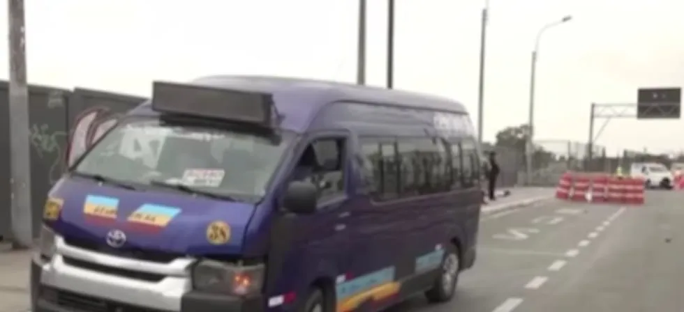 Rímac: combi se despista en la Vía de Evitamiento y deja una mujer fallecida