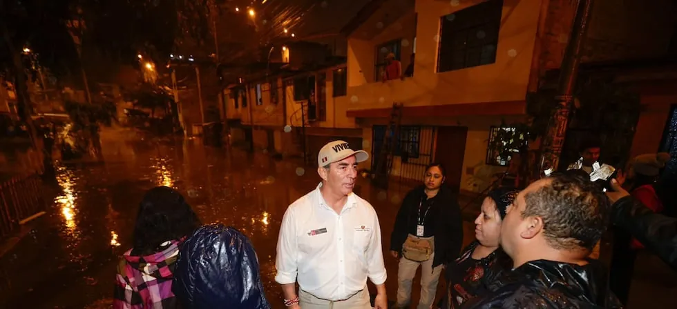 Inundaciones: Gobierno anuncia declaratoria de estado de emergencia en Villa El Salvador
