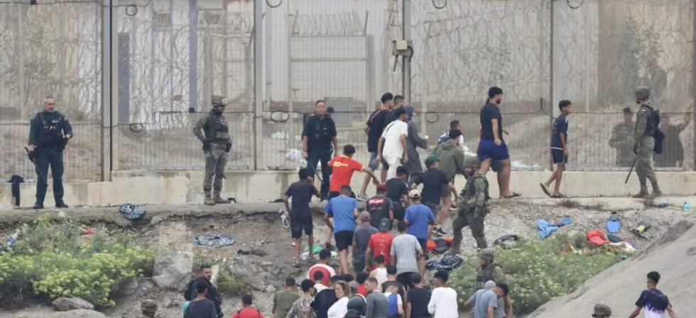 Ya son 43 los cadáveres recuperados en la costa de Ceuta tras la entrada de migrantes