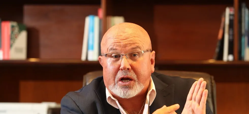 Carlos Bruce sobre candidatura de López Aliaga: “Si hasta el día viernes (el JNE) no se pronuncia, no vamos a participar en el debate”