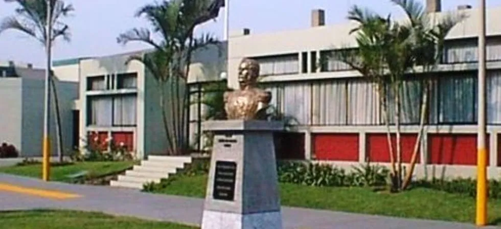 Liceo Naval se pronuncia tras denuncia por presunta agresión sexual contra alumno en San Borja