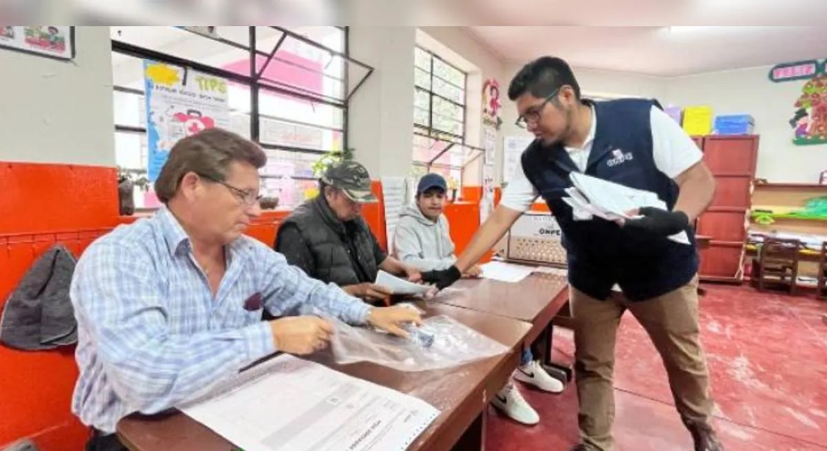 Elecciones regionales y municipales: ONPE da siete días más a partidos para reportar el financiamiento de sus campañas