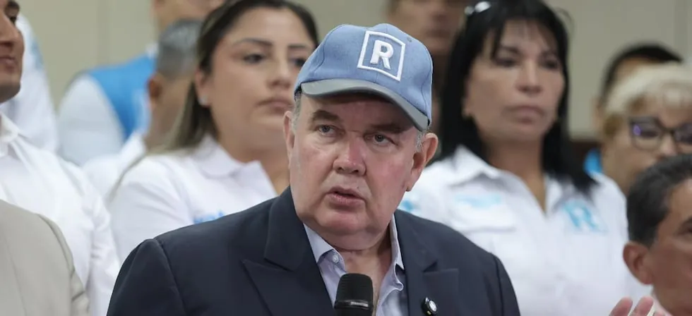 Rafael López Aliaga: presentan denuncia ante JEE Lima Centro para excluirlo de las elecciones municipales en Lima