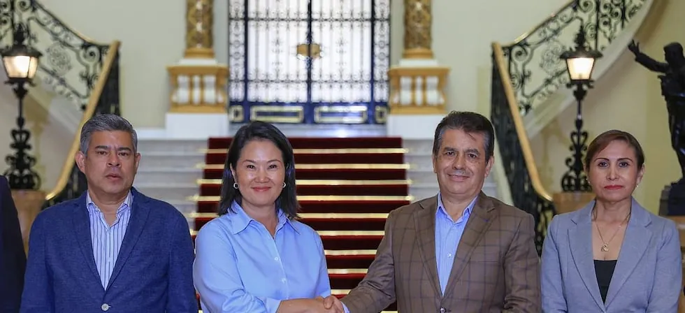 Keiko Fujimori se reúne con fiscal de la Nación, Tomás Gálvez, en Palacio de Gobierno