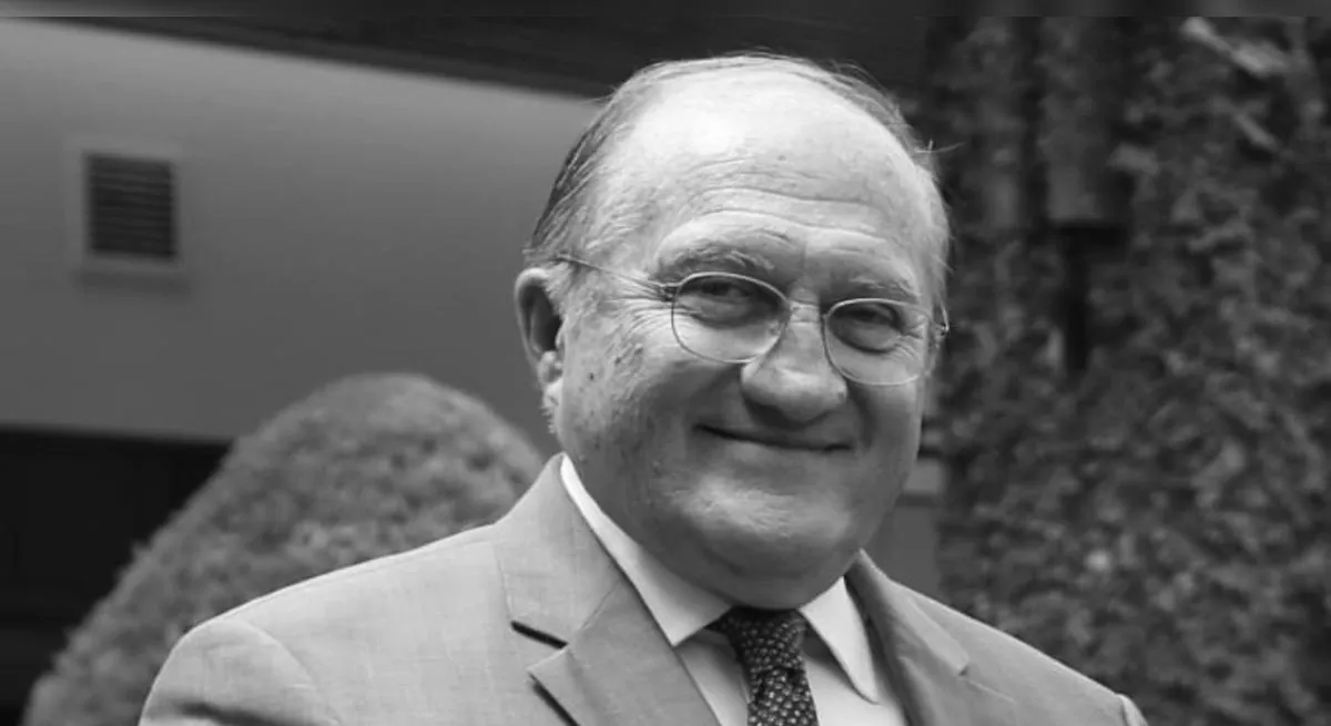 Falleció Fernando D'Alessio, exministro de Salud y fundador de Centrum PUCP